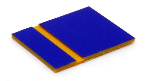 Matière plastiq bicouche, FRAISE 1,4mm 300x600mm bleu/jaune