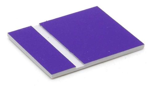 Matière plastiq bicouche, FRAISE 1,4mm 300x600mm violette/blanc
